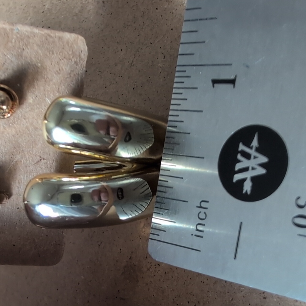 Chunky Gold Hoop Earrings - Picture 6 of 6